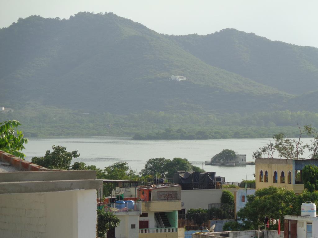The Royal Lake View Villa Udaipur Eksteriør bilde